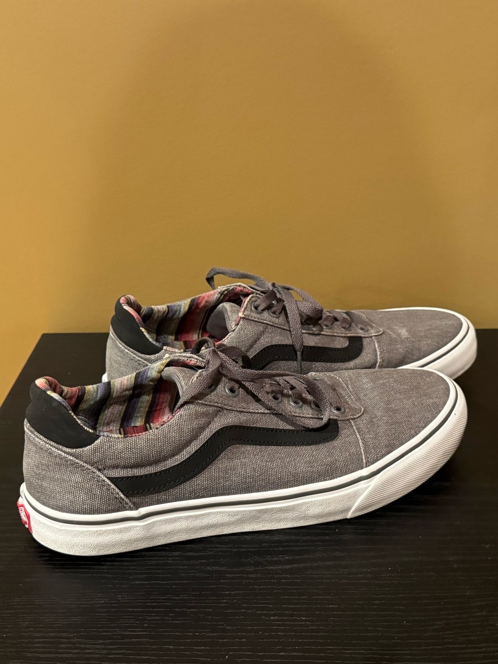 Vans Men’s Gray Canvas Sneakers with Black Accent